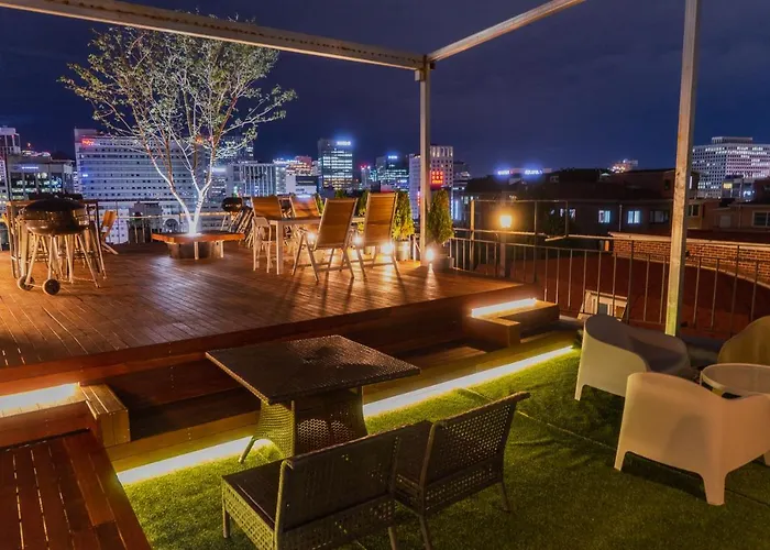 招待所 Myeongdong Artmonstay 首爾