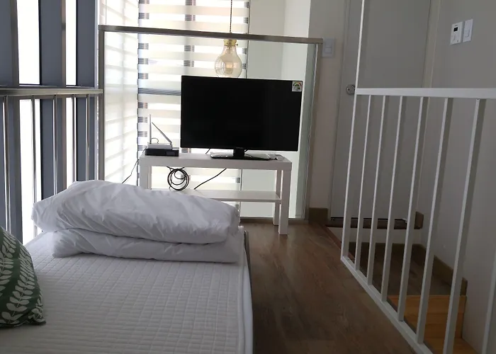 Myeongdong Artmonstay