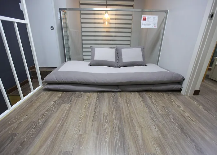Myeongdong Artmonstay Pensjonat