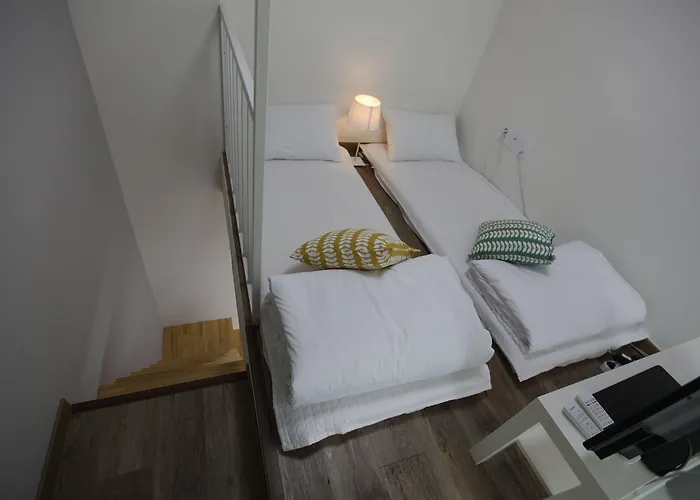Myeongdong Artmonstay