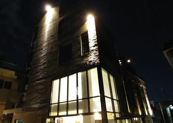 Myeongdong Artmonstay 招待所
