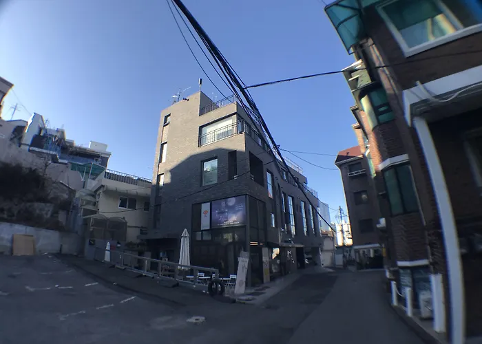 Myeongdong Artmonstay 招待所 3*