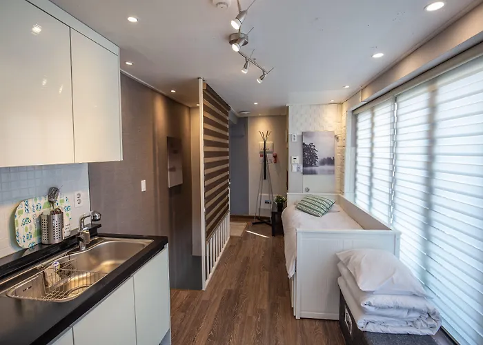 Myeongdong Artmonstay Gasthof 3*